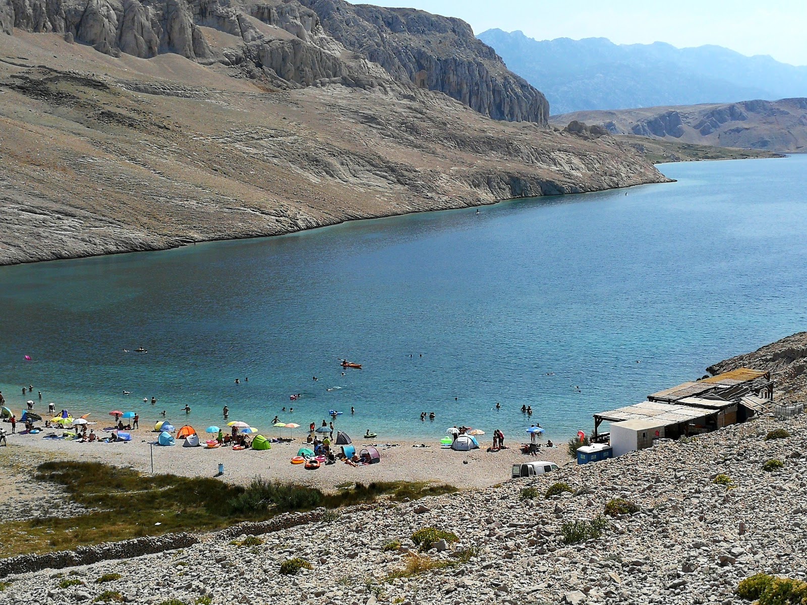 Foto de Rucica beach - lugar popular entre os apreciadores de relaxamento