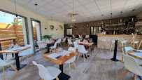 Atmosphère du Restaurant Chez Fred à Montboucher-sur-Jabron - n°1