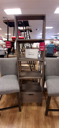 Department Store «HomeGoods», reviews and photos, 5530 Reseda Blvd, Tarzana, CA 91356, USA