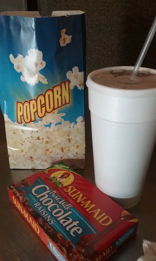 Movie Theater «M-89 Cinema», reviews and photos, 392 Cross Oaks Dr, Plainwell, MI 49080, USA