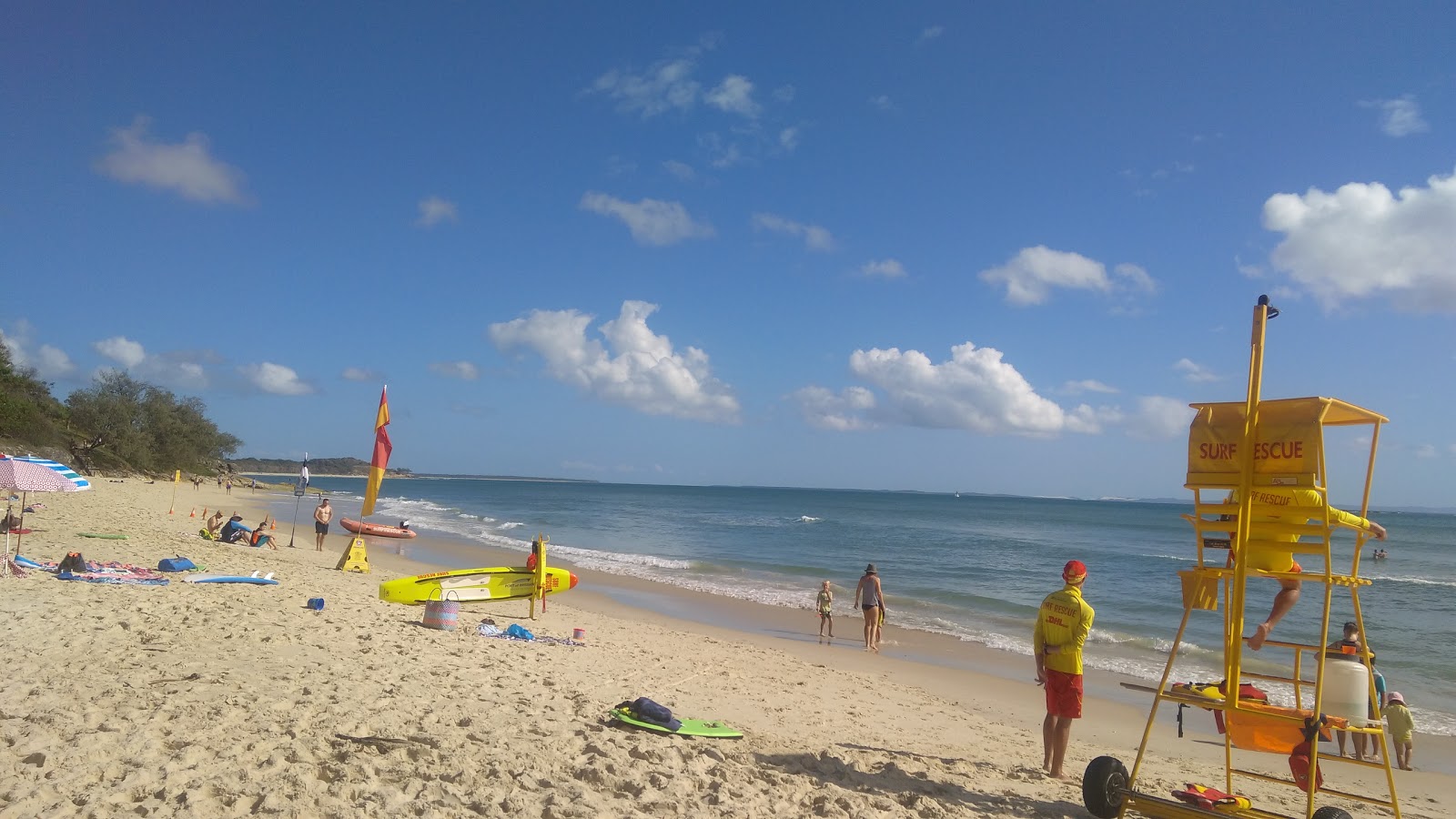 Cylinder Beach II的照片 带有明亮的细沙表面