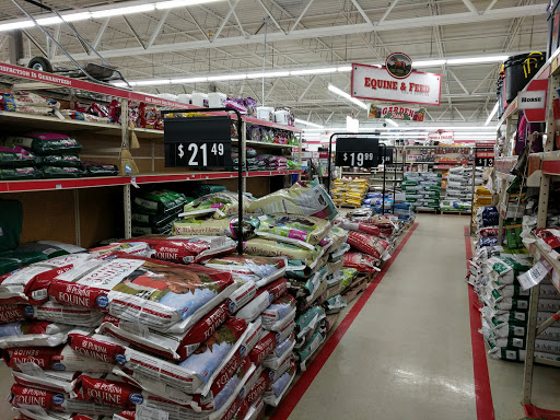 Home Improvement Store «Tractor Supply Co.», reviews and photos, 6015 S Transit Rd, Lockport, NY 14094, USA