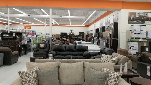 Discount Store «Big Lots», reviews and photos, 650 Wolcott St, Waterbury, CT 06705, USA