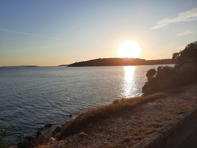 Broj telefona APARTMENT MIHALJEVIĆ