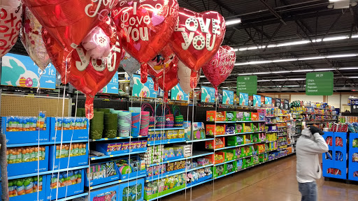 Supermarket «Walmart Neighborhood Market», reviews and photos, 1803 N Highland Ave, Clearwater, FL 33755, USA