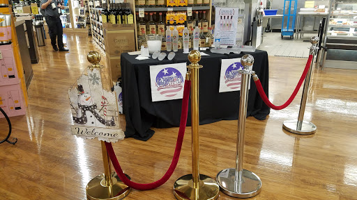 Shopping Mall «Newport Coast Shopping Center», reviews and photos, 21115 Newport Coast Dr, Newport Coast, CA 92657, USA