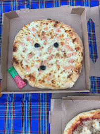 Plats et boissons du Pizzas à emporter Pizza Village à Aydat - n°18