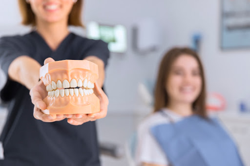 Corporación Dental | Tu Dentista en Puente Genil en Puente Genil
