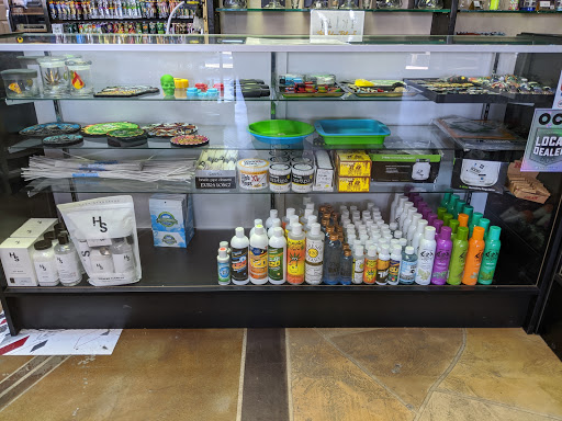 Tobacco Shop «Glassworx of Tulsa Head Shop», reviews and photos, 6529 E 51st St, Tulsa, OK 74145, USA