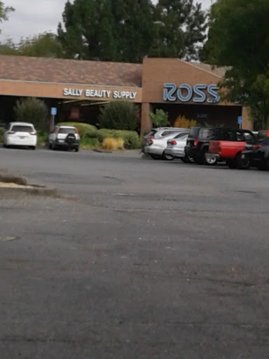 Clothing Store «Ross Dress for Less», reviews and photos, 75 Bellam Blvd, San Rafael, CA 94901, USA