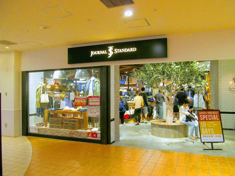 B.C STOCK JOURNAL STANDARD OUTLET STORE 幕張店