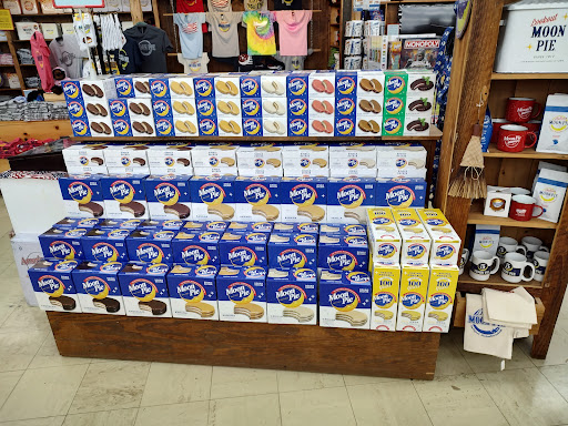 General Store «Moon Pie General Store and Original Book Warehouse», reviews and photos, 3127 Parkway, Pigeon Forge, TN 37863, USA