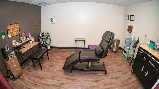 Tattoo Shop «Rose Red Tattoo & Permanent Makeup», reviews and photos, 3138 Rogers Ave, Ellicott City, MD 21043, USA