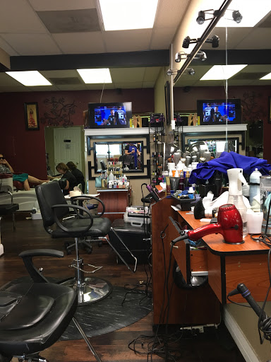 Beauty Salon «Elsas International Beauty Salon», reviews and photos, 1826 Woodlawn Dr, Gwynn Oak, MD 21207, USA