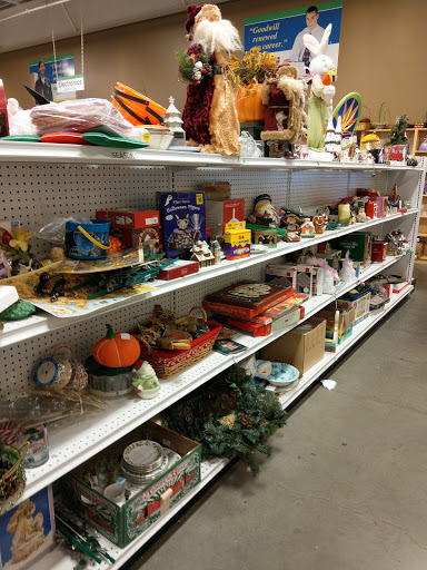 Thrift Store «Goodwill», reviews and photos