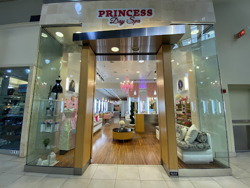 Day Spa «Prissy Missy Spa», reviews and photos, 129 Weston Rd, Weston, FL 33326, USA