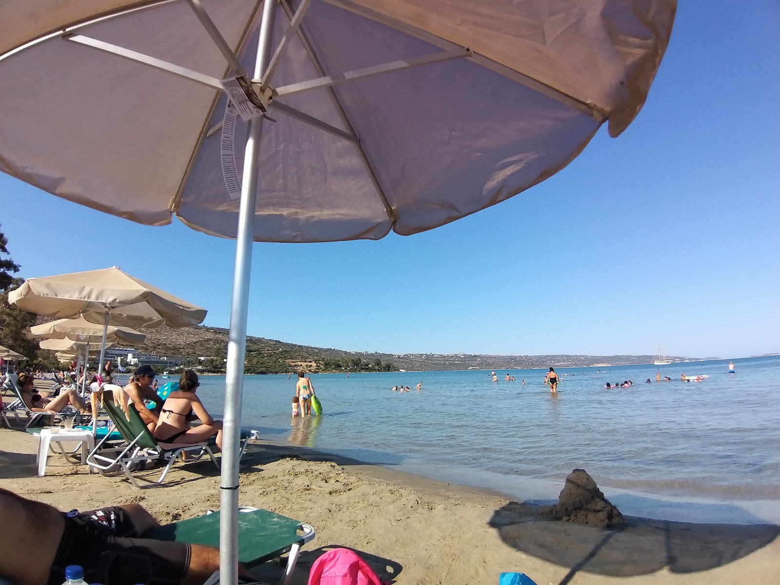 Photo de Meltemaki beach avec l'eau cristalline de surface