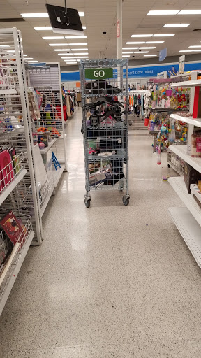 Clothing Store «Ross Dress for Less», reviews and photos, 5635 Woodruff Ave, Lakewood, CA 90713, USA