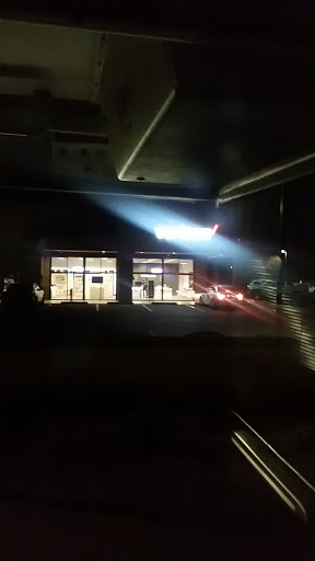 Cell Phone Store «Verizon Authorized Retailer - A Wireless», reviews and photos, 5849 W Northern Ave #100, Glendale, AZ 85301, USA