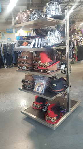 Thrift Store «Goodwill Central Texas - Bastrop», reviews and photos