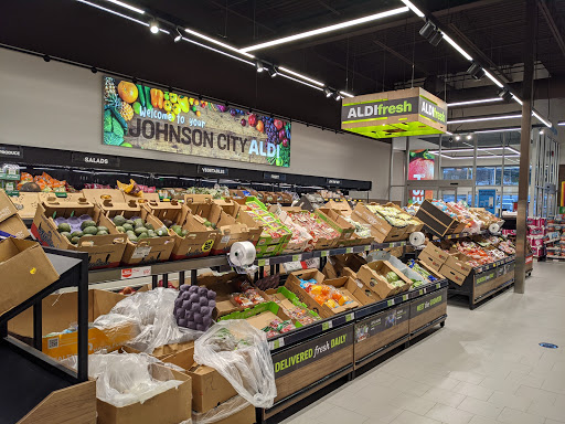 Supermarket «ALDI», reviews and photos, 619 Main St, Johnson City, NY 13790, USA