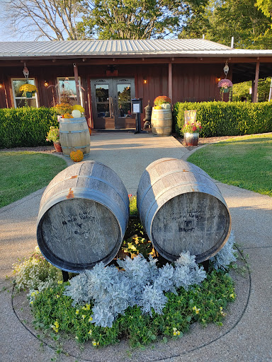 Winery «Owen Valley Winery», reviews and photos, 491 Timber Ridge Rd, Spencer, IN 47460, USA