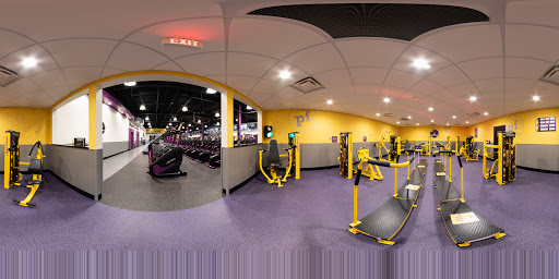 Gym «Planet Fitness», reviews and photos, 635 Broadway, Bangor, ME 04401, USA
