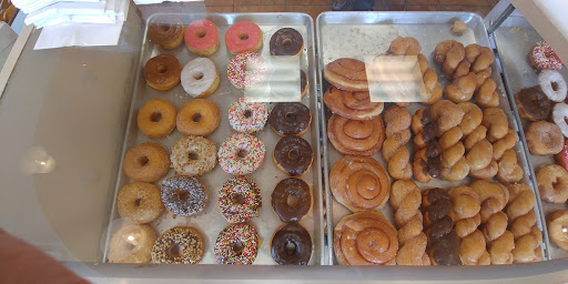 Donut Shop «Le Donut», reviews and photos, 2803 Old Spanish Trail, Houston, TX 77054, USA