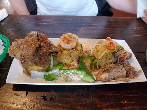 Shopping Mall «Creekside Crossing & Shops», reviews and photos, 404 E Six Forks Rd, Raleigh, NC 27609, USA