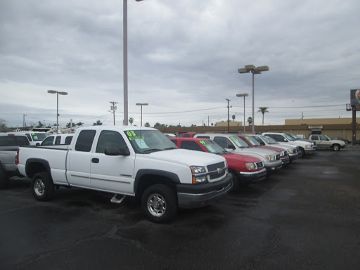 Used Car Dealer «Pre-Owned Car Co», reviews and photos, 5114 N 27th Ave, Phoenix, AZ 85017, USA