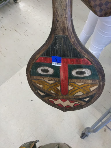 Thrift Store «Red White & Blue Thrift Store», reviews and photos, 12640 NE 6th Ave, Miami, FL 33161, USA