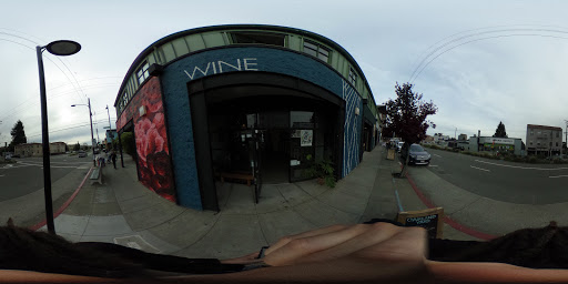 Wine Store «Oakland Yard Wine Shop», reviews and photos, 420 40th St, Oakland, CA 94609, USA