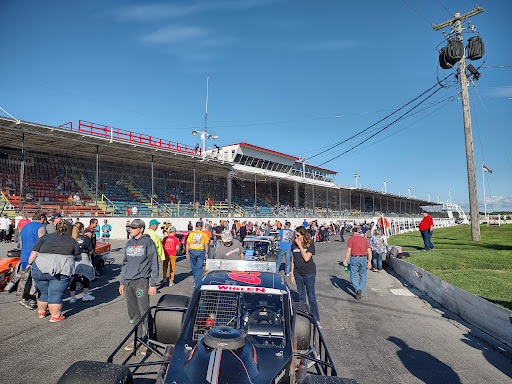 Oswego Speedway image 5