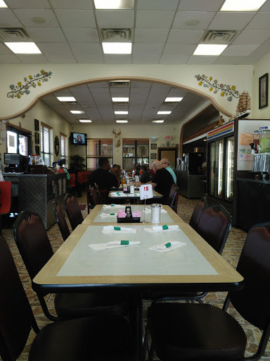 Grocery Store «La Esquinita & Grocery», reviews and photos, 14624 Shepherd Rd, Atascosa, TX 78002, USA