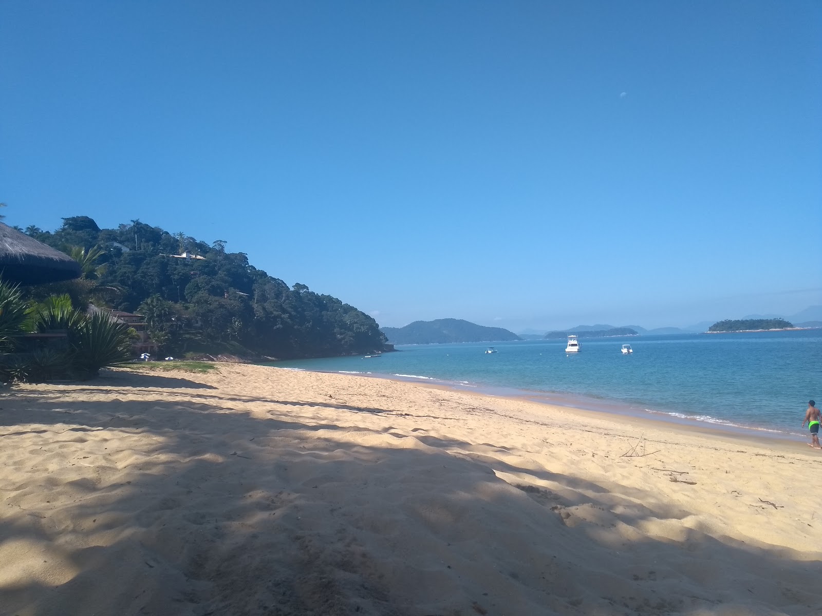 Fotografie cu Plaja Vermelha - locul popular printre cunoscătorii de relaxare