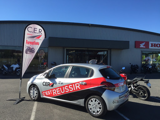 Auto-École Cer La Chapelle à La Chapelle-Saint-Ursin, Cher