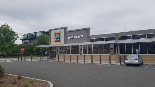 Grocery Store «Aldi Food Market», reviews and photos, 496 Main St, Hackensack, NJ 07601, USA