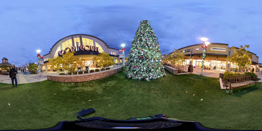 Shopping Mall «Cincinnati Premium Outlets», reviews and photos, 400 Premium Outlets Dr, Monroe, OH 45050, USA