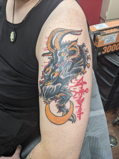 Body Piercing Shop «One Shot Studio», reviews and photos, 2988 Solomons Island Rd, Edgewater, MD 21037, USA