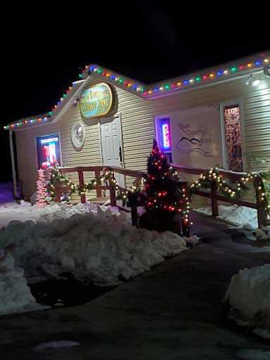 Grocery Store «River country store (live bait sold here )», reviews and photos, 2142 Mission Rd, Harpers Ferry, WV 25425, USA