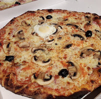Pizza du Pizzeria PIZZA DU LUBERON à Cabrières-d'Avignon - n°20