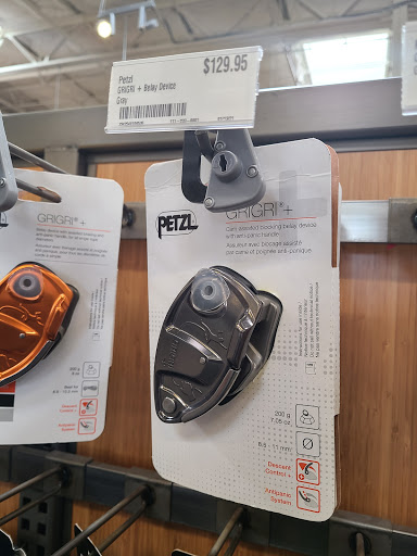 Camping Store «REI», reviews and photos, 8490 Castleton Corner Dr, Indianapolis, IN 46250, USA