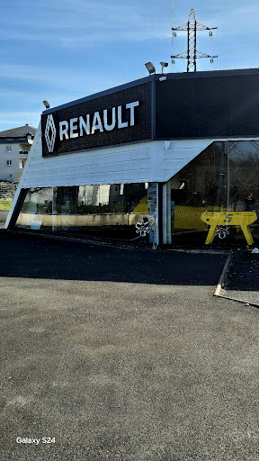 Photo 5 - Garage De Trouy