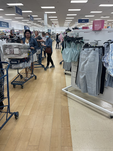 Department Store «Marshalls», reviews and photos, 1421 Towne Square Blvd NW, Roanoke, VA 24012, USA