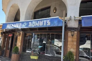 Planet Donuts (الصويفية) image