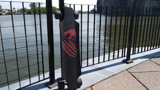 Park «Mutual Riverfront Park», reviews and photos, 41 Hamburg St, Buffalo, NY 14204, USA