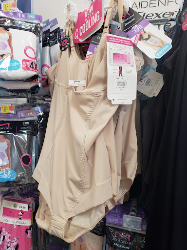 Department Store «Walmart Supercenter», reviews and photos, 145 Hill Carter Pkwy, Ashland, VA 23005, USA