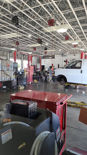 Tire Shop «Firestone Complete Auto Care», reviews and photos, 1595 W 49th St, Hialeah, FL 33012, USA