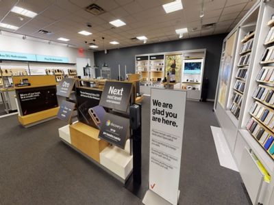 Cell Phone Store «Verizon», reviews and photos, 714 S Dale Mabry Hwy, Tampa, FL 33609, USA