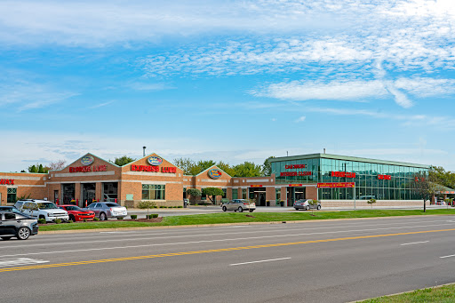 Drive & Shine Car Wash and  Oil Change and Auto Detailing en Mishawaka